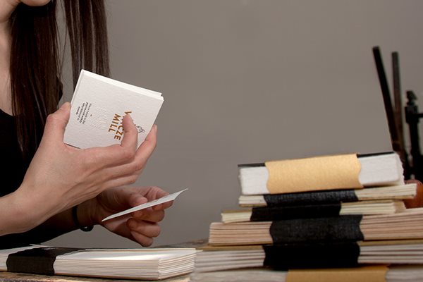 造紙廠企業(yè)VI的設(shè)計(jì)要素，紙品設(shè)計(jì)風(fēng)格規(guī)劃-6